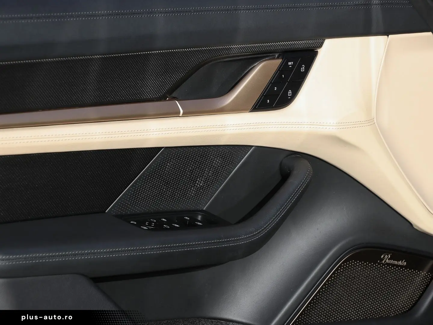 PORSCHE Taycan Turbo S Burmester Clubleder Nachtsicht