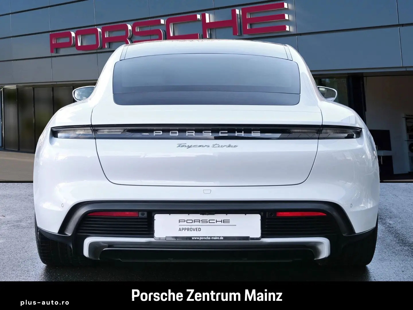 PORSCHE Taycan Turbo Pano Beifahrerdisplay 18WegeSitze