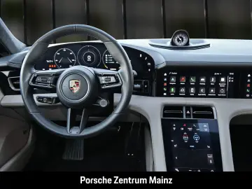 PORSCHE Taycan Turbo Pano Beifahrerdisplay 18WegeSitze