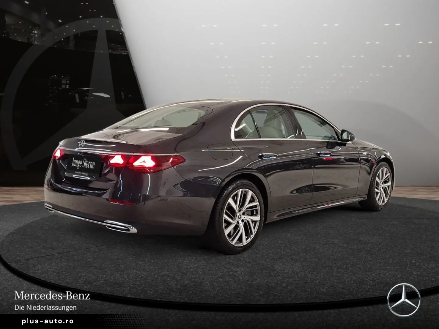 MERCEDES-BENZ E 300 e Avantgarde Advanced AHK DISTR KEY LED