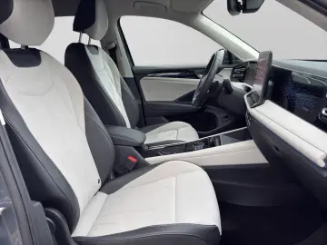 VW Tiguan 2.0 TDI DSG 4M ELEGANCE AHK   KAMERA