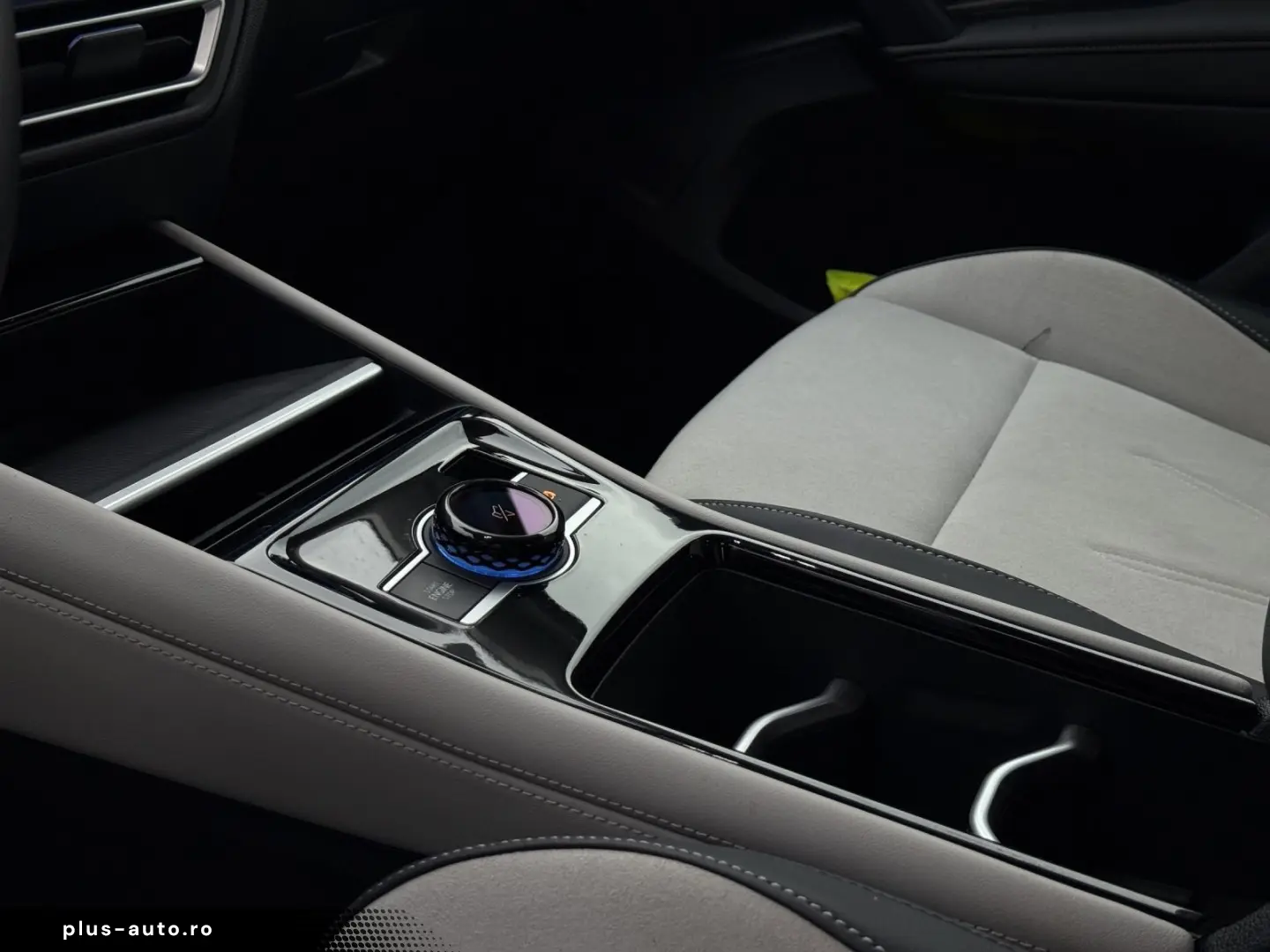 VW Tiguan 2.0 TDI DSG 4M ELEGANCE AHK   KAMERA