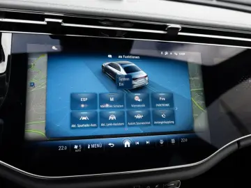 MERCEDES-BENZ E 220 d 4M AMG-Sport Super Pano Burm AHK Night