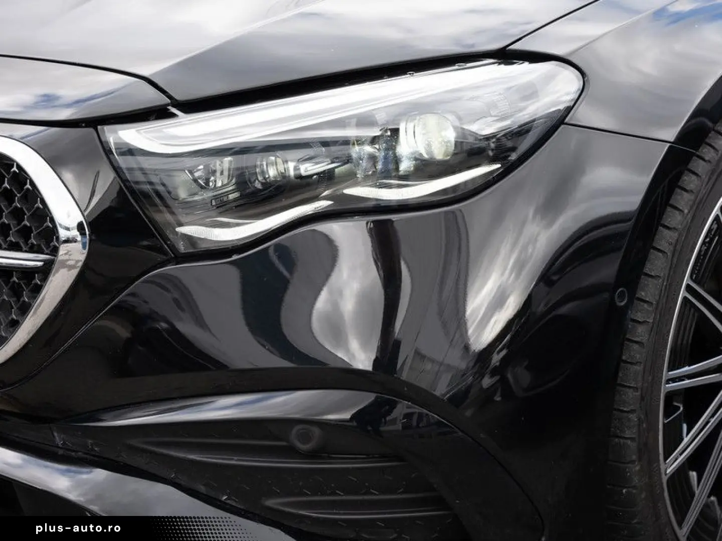 MERCEDES-BENZ E 220 d 4M AMG-Sport Super Pano Burm AHK Night