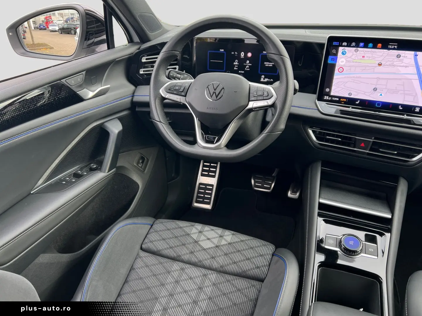 VW Tiguan 2.0TDI R-Line 4M DSG AHK   ACC Keyless