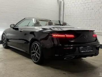 MERCEDES-BENZ E 300 d 4M Cabrio 9G-TRONIC AMG Line 3&hellip;