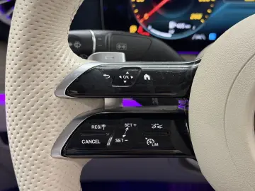 MERCEDES-BENZ E 300 d 4M Cabrio 9G-TRONIC AMG Line 3&hellip;