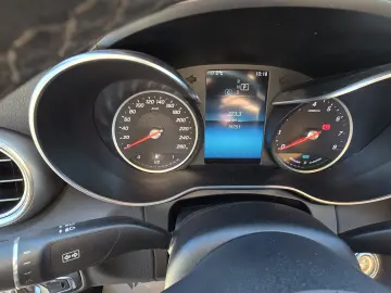 Mercedes-Benz Clasa C 200