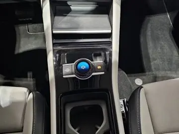 VW Tiguan Sport 4M Matrix