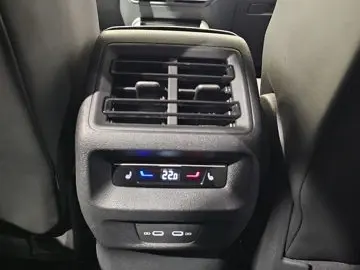 VW Tiguan Sport 4M Matrix