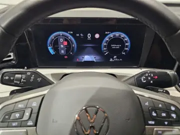 VW Tiguan Sport 4M Matrix