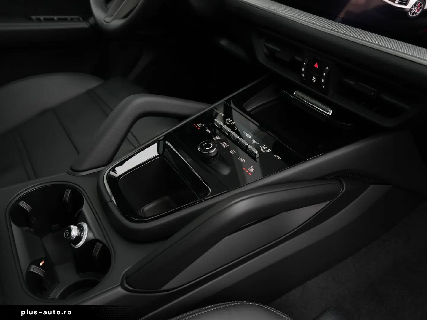 PORSCHE E-Hybrid Coupé SPORTDESIGN-PAKET-INNODR-BOSE-22