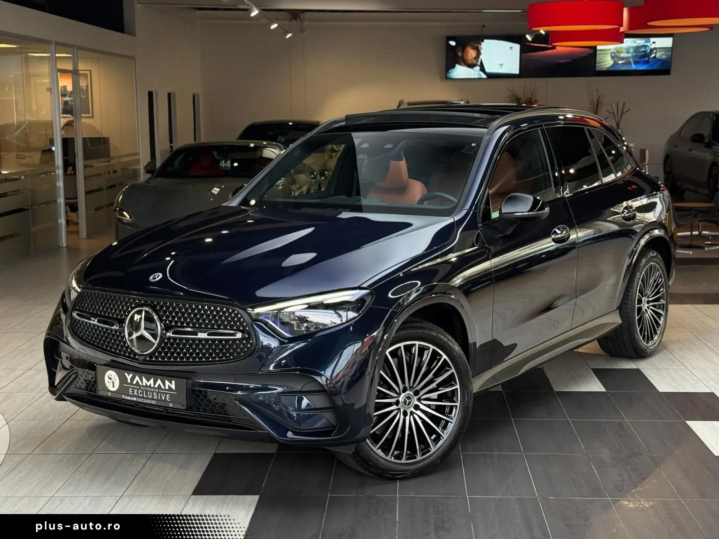 MERCEDES-BENZ GLC 300 d 4M AMG PremiumPlus Pano HuD StHzg