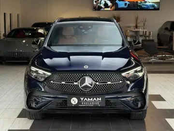 MERCEDES-BENZ GLC 300 d 4M AMG PremiumPlus Pano HuD StHzg