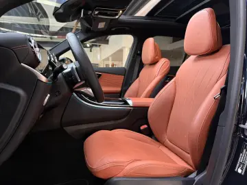 MERCEDES-BENZ GLC 300 d 4M AMG PremiumPlus Pano HuD StHzg