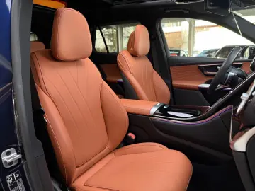 MERCEDES-BENZ GLC 300 d 4M AMG PremiumPlus Pano HuD StHzg