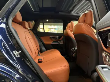 MERCEDES-BENZ GLC 300 d 4M AMG PremiumPlus Pano HuD StHzg