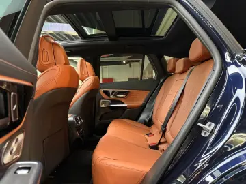 MERCEDES-BENZ GLC 300 d 4M AMG PremiumPlus Pano HuD StHzg