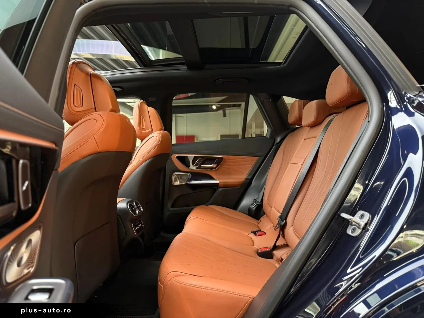 MERCEDES-BENZ GLC 300 d 4M AMG PremiumPlus Pano HuD StHzg