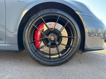 PORSCHE 992 .2 911 Carrera GTS MATRIX LIFT GSD BOSE 18-W