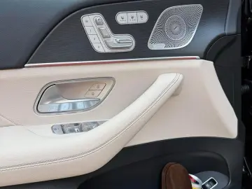 MERCEDES-BENZ d 4Matic Coupe AMG '22Zoll Burm N&hellip;