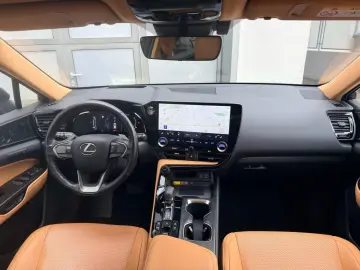 LEXUS NX 450h  E-Four  Executive Line   Technologie &