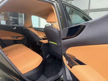 LEXUS NX 450h  E-Four  Executive Line   Technologie &