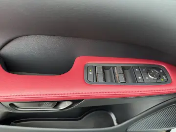 LEXUS RX 500h F SPORT Panoramic Mark Levinson