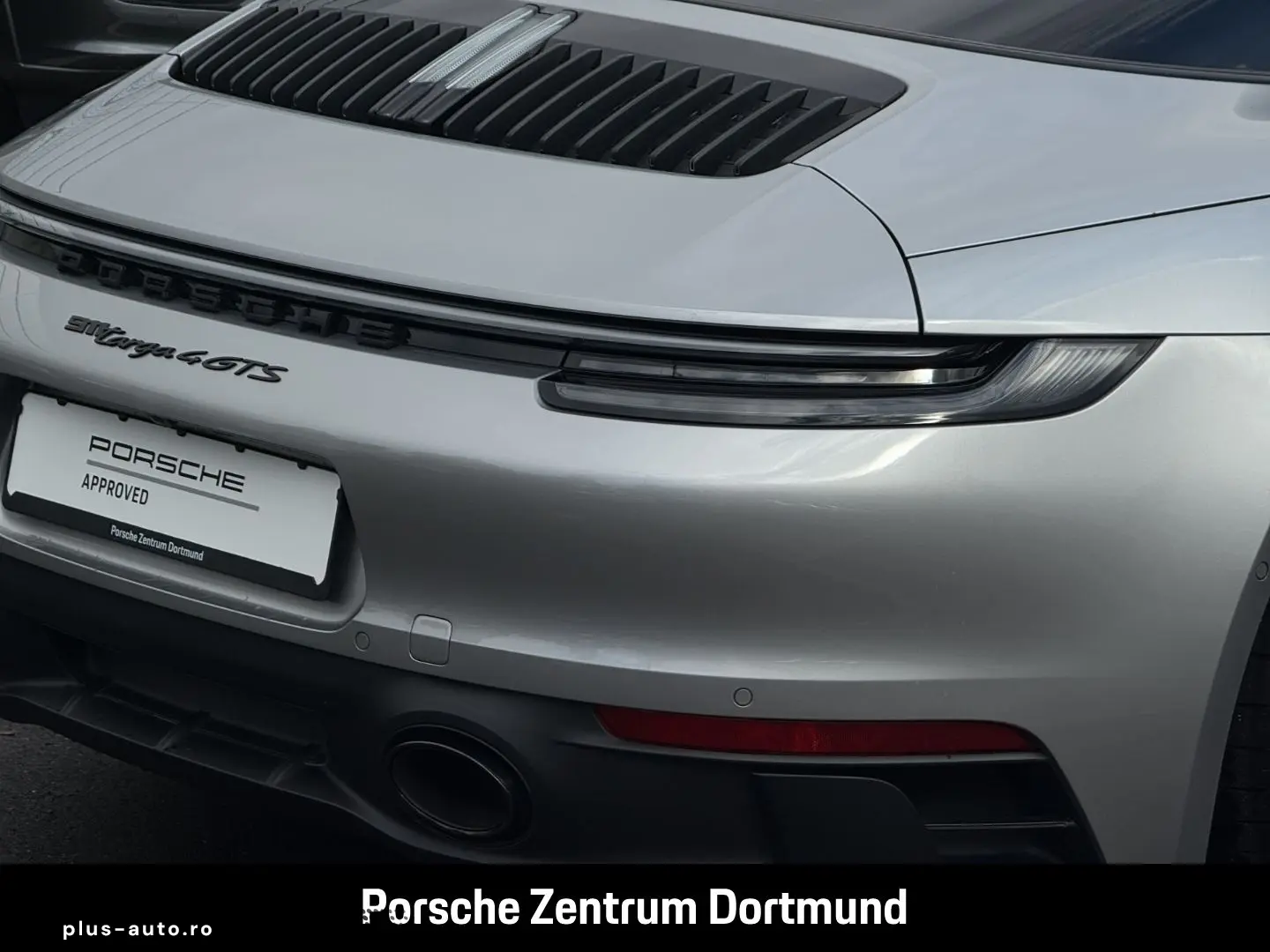 PORSCHE 992 911 Targa 4 GTS Burmester Nachtsicht LED