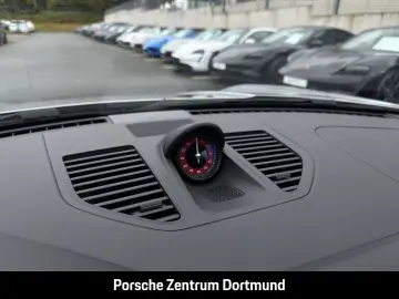 PORSCHE 992 911 Targa 4 GTS Burmester Nachtsicht LED