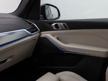 BMW X5 xD30d M Sport Kamera HUD DAB HiFi Komfort 20