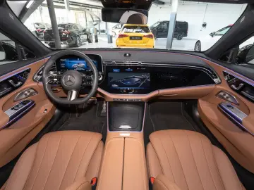 MERCEDES-BENZ E 200 Limousine ACC LED Navi Pano SD S&hellip;