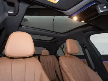 MERCEDES-BENZ E 200 Limousine ACC LED Navi Pano SD S&hellip;