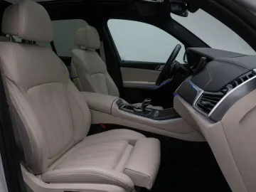BMW X5 xD30d M Sport Laser 360  HUD DAB Panorama 22