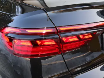 AUDI A8L 60 TFSI V8 lang EINZELSTÜCK   UPE 215.170 -