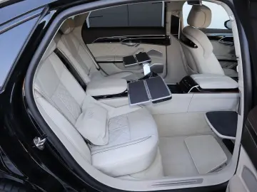 AUDI A8L 60 TFSI V8 lang EINZELSTÜCK   UPE 215.170 -