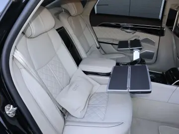 AUDI A8L 60 TFSI V8 lang EINZELSTÜCK   UPE 215.170 -