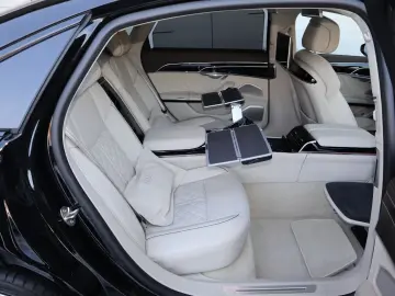 AUDI A8L 60 TFSI V8 lang EINZELSTÜCK   UPE 215.170 -