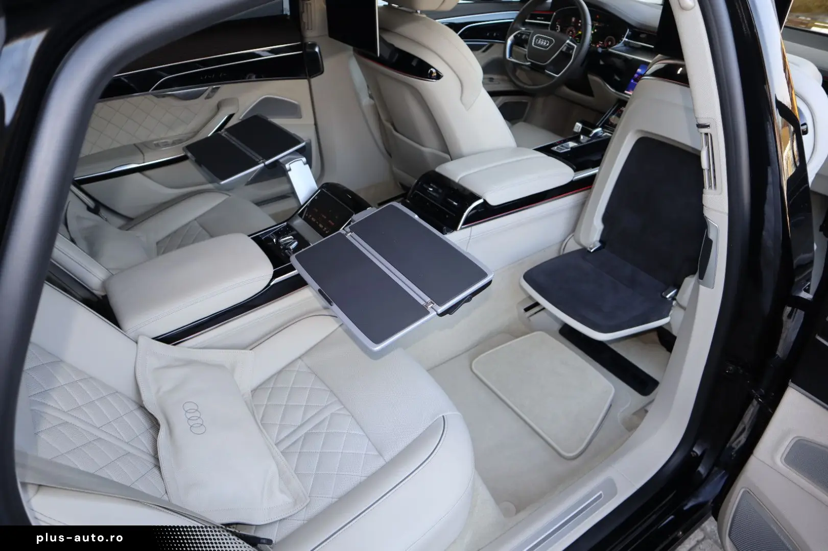 AUDI A8L 60 TFSI V8 lang EINZELSTÜCK   UPE 215.170 -