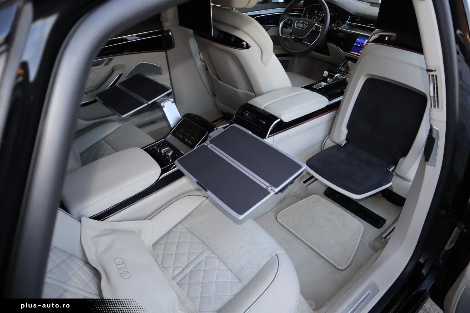 AUDI A8L 60 TFSI V8 lang EINZELSTÜCK   UPE 215.170 -