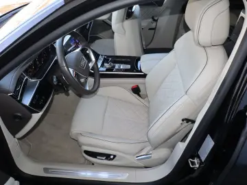 AUDI A8L 60 TFSI V8 lang EINZELSTÜCK   UPE 215.170 -