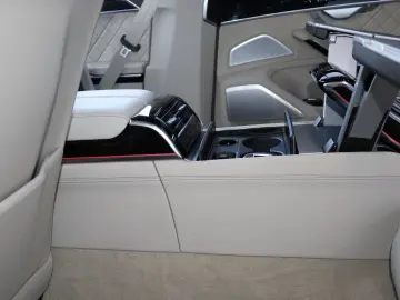 AUDI A8L 60 TFSI V8 lang EINZELSTÜCK   UPE 215.170 -