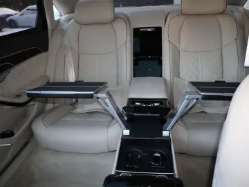 AUDI A8L 60 TFSI V8 lang EINZELSTÜCK   UPE 215.170 -