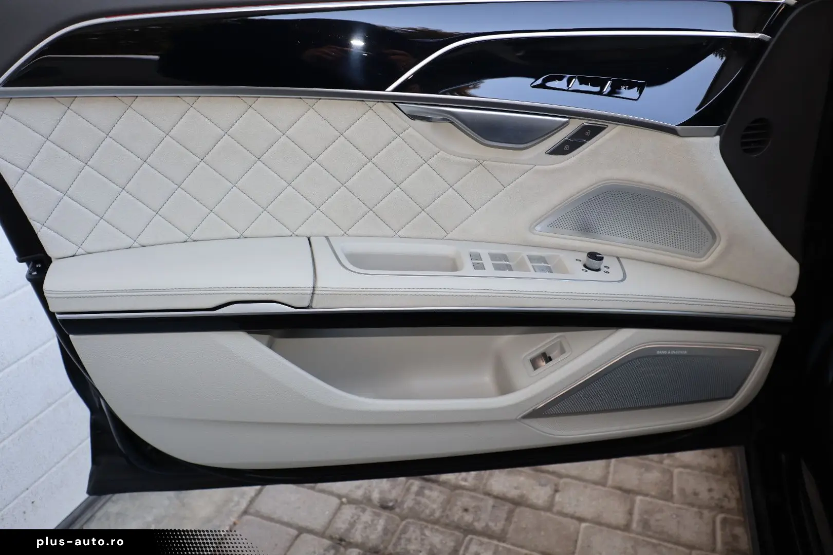 AUDI A8L 60 TFSI V8 lang EINZELSTÜCK   UPE 215.170 -