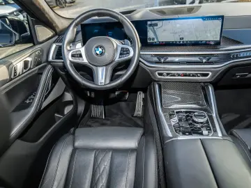 BMW X6 xDrive30d M Sport PANO HUD ACC AHK RFK NAVI L
