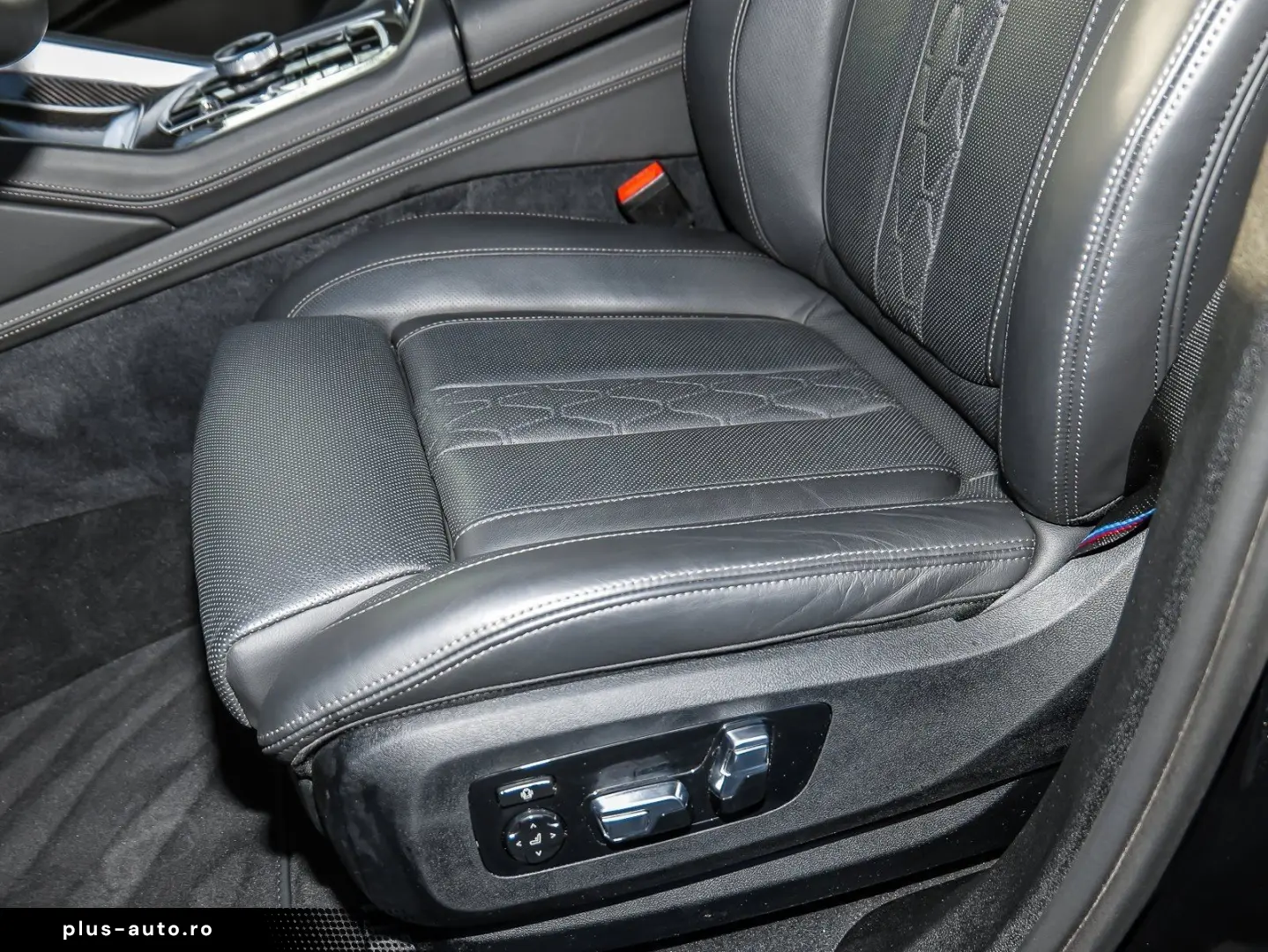 BMW X6 xDrive30d M Sport PANO HUD ACC AHK RFK NAVI L