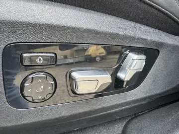 BMW X6 xDrive40d Sportpaket Pro Indiv. Luftf. Massag