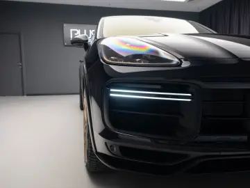 Porsche Cayenne Turbo GT