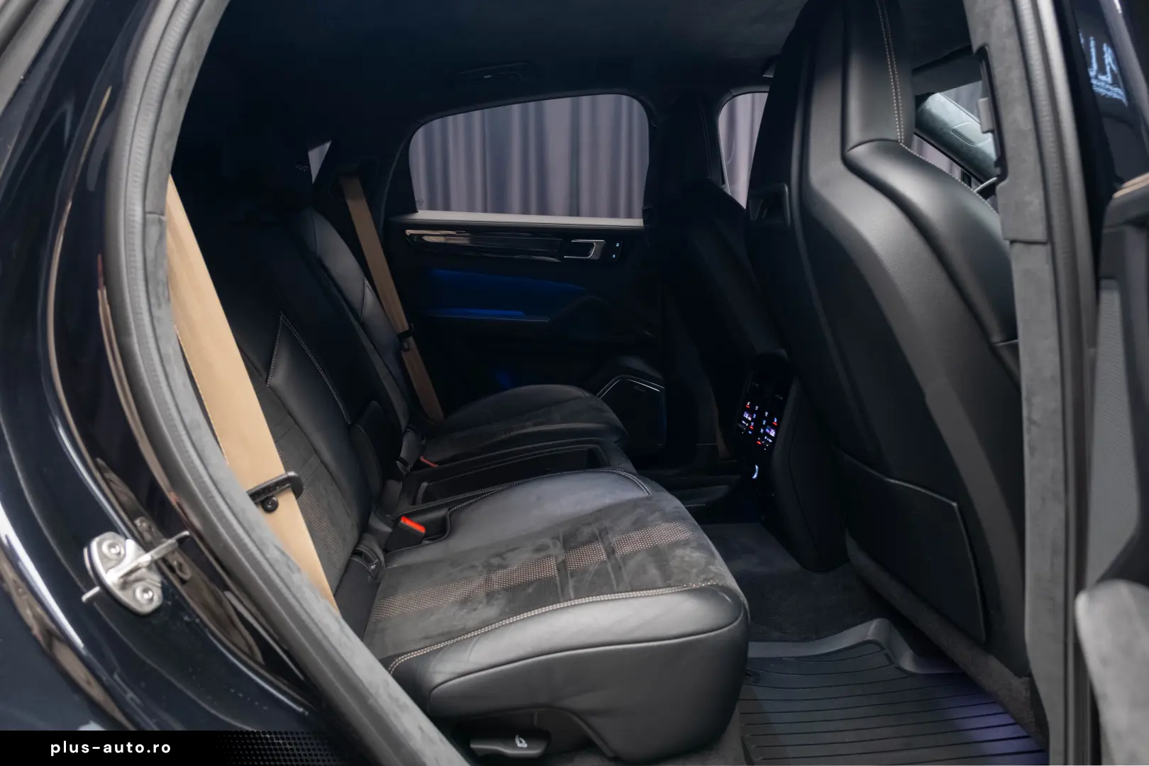 Porsche Cayenne Turbo GT