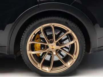 Porsche Cayenne Turbo GT